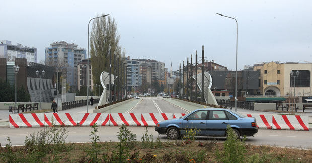 Тачи планира да у Паризу сахрани ЗСО